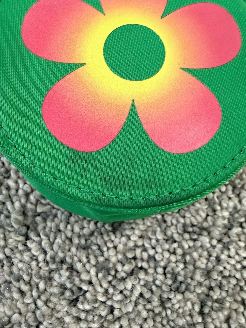 Marc Jacobs Daisy Coin Purse  Green Floral Round Zip Pouch Gold Zipper Bag Charm - Picture 2 of 8